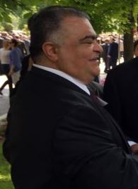 Ahmet Özal in Süleyman Demirel Funeral (cropped).jpg