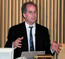 Government Photograph of Brewster Kahle speaking.