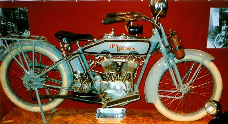 File:HarleyDavidson 1000 cc HT 1916.jpg  Wikipedia, the free 
