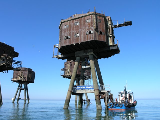 Red Sands Maunsell Tower Restoration - geograph.org.uk - 180562