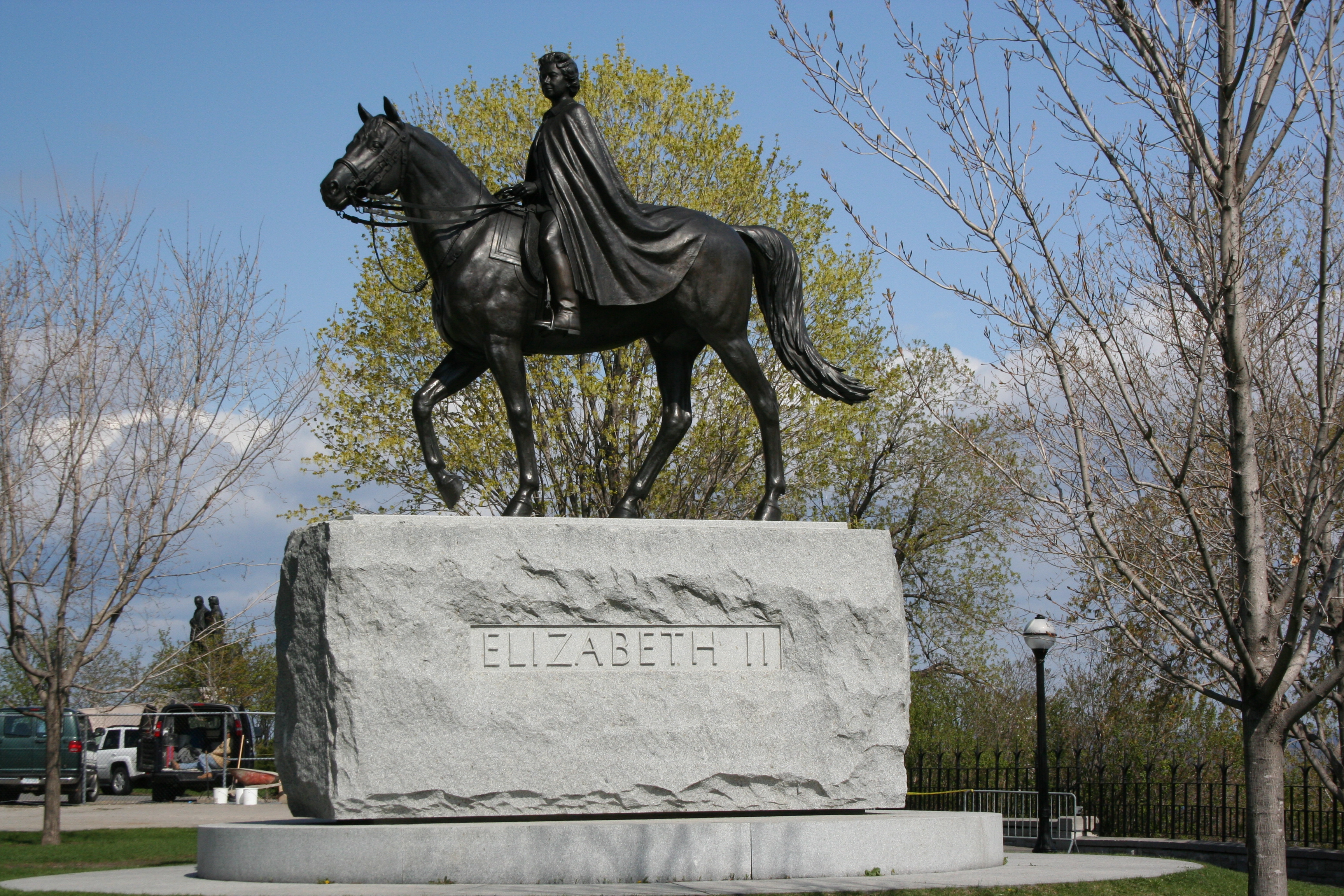 Her Britannic Majesty on horseback