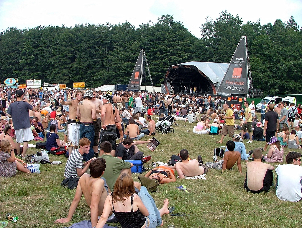 File:Ashton Court Festival stage.jpg  Wikimedia Commons