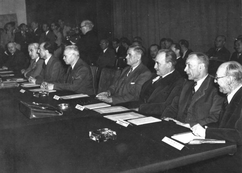 Bundesarchiv Bild 183-H26569, Frankfurt-Main, Frankfurter Konferenz