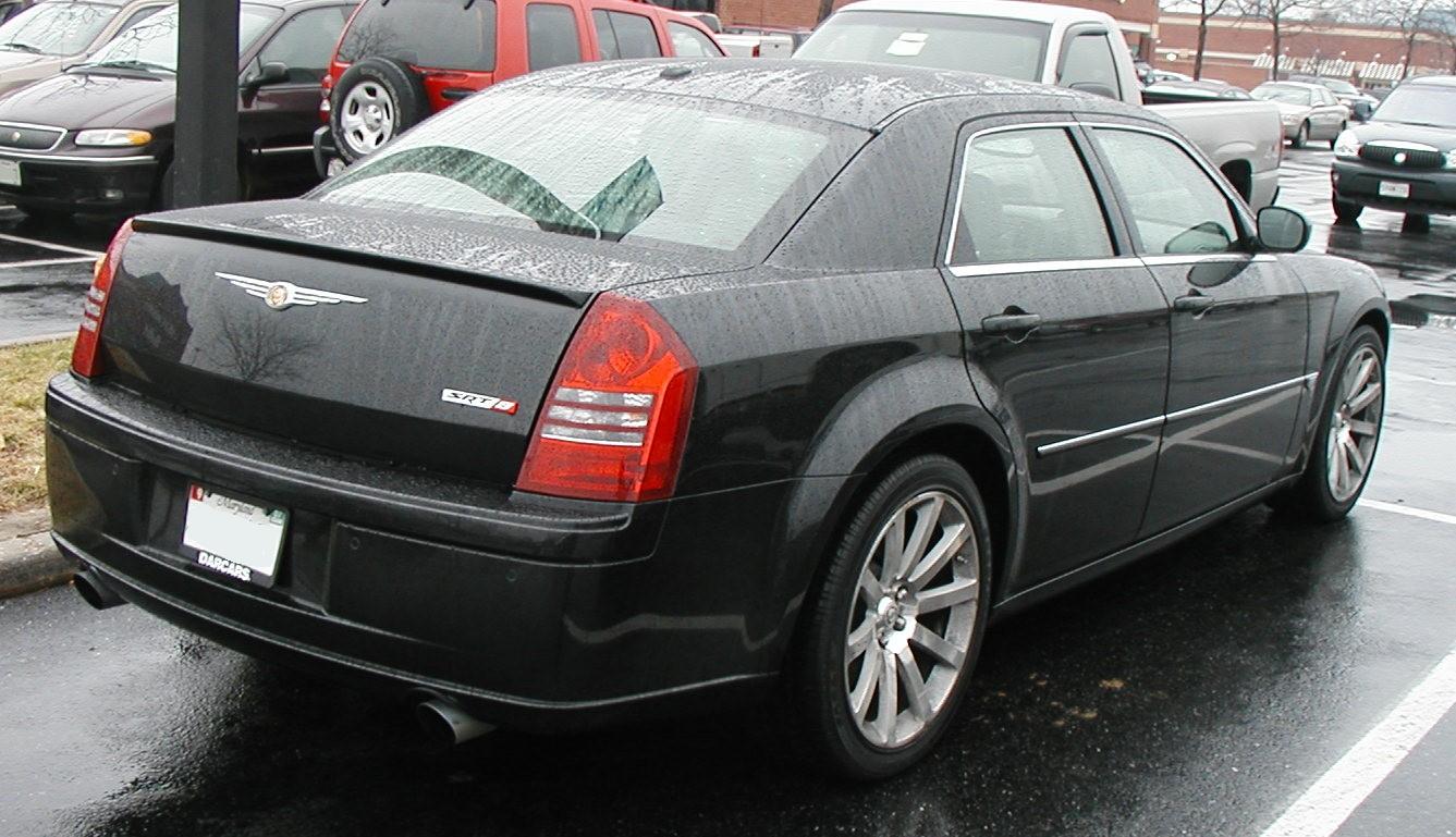 chrysler srt 8