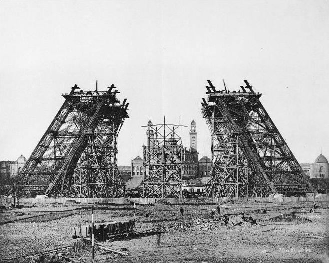 What Did Eiffel Tower Look Like  on 12/7/1887 