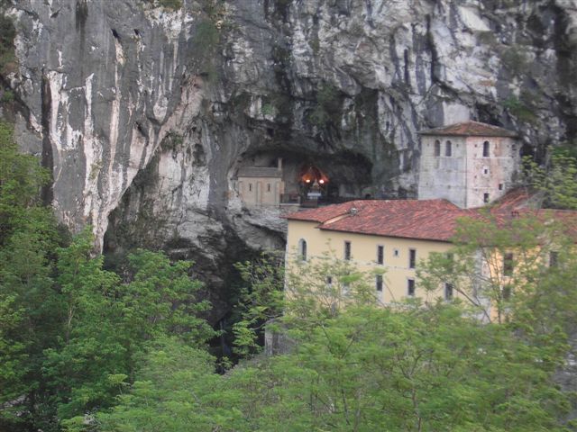 Cueva de Santa María - Covadonga