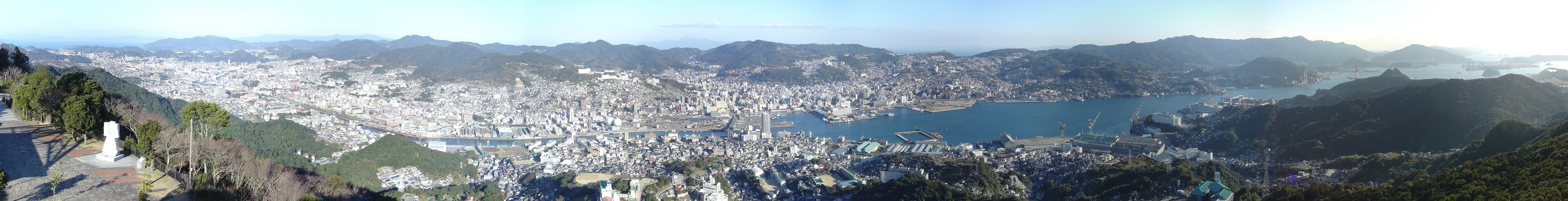 Nagasaki_vue_du_Mont_Inasa.jpg (7890×1012)