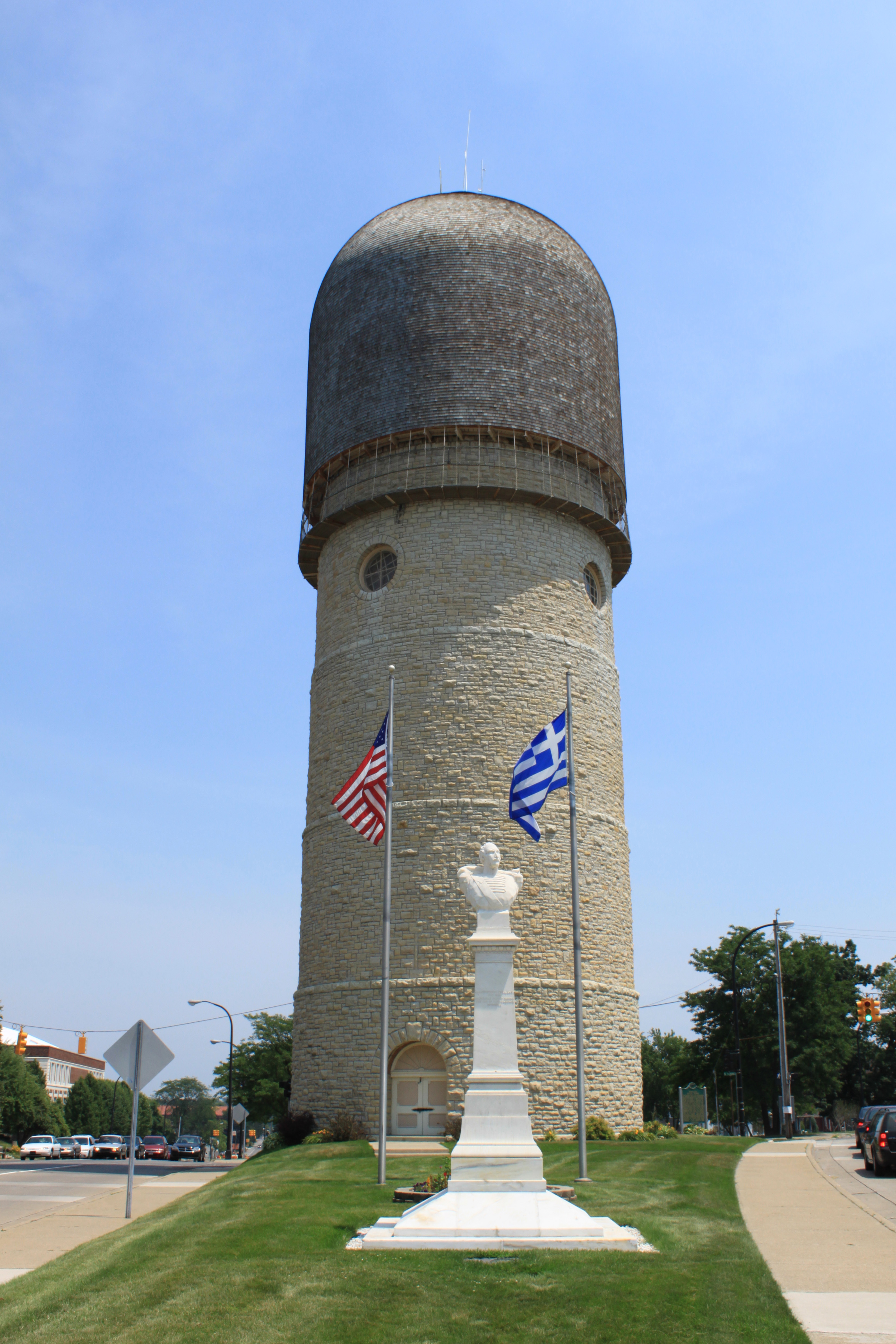 [Image: Ypsilanti_Water_Tower_2011.JPG]