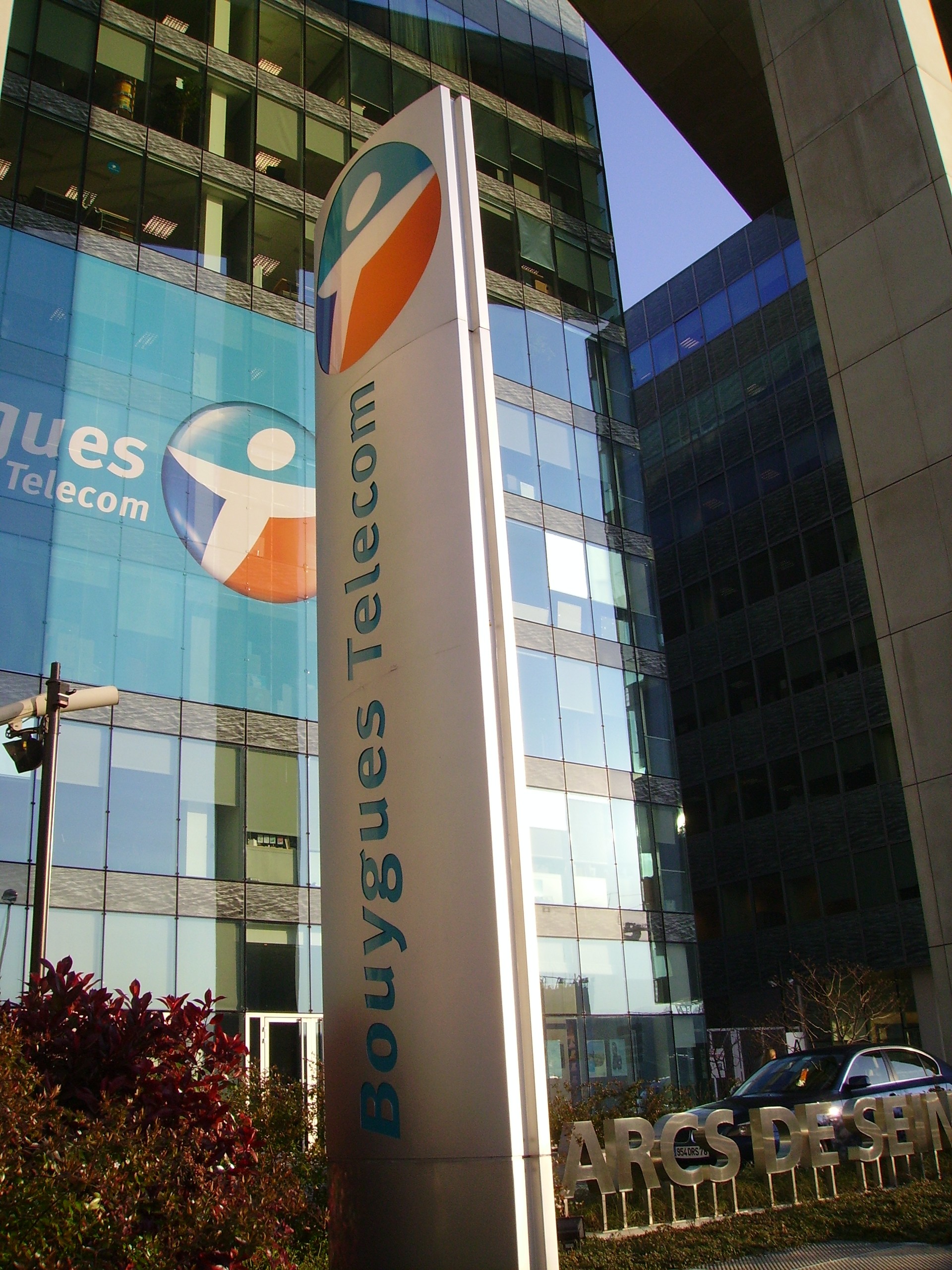 Bestand:BOUYGUES TELECOM Boulogne.JPG - Wikipedia