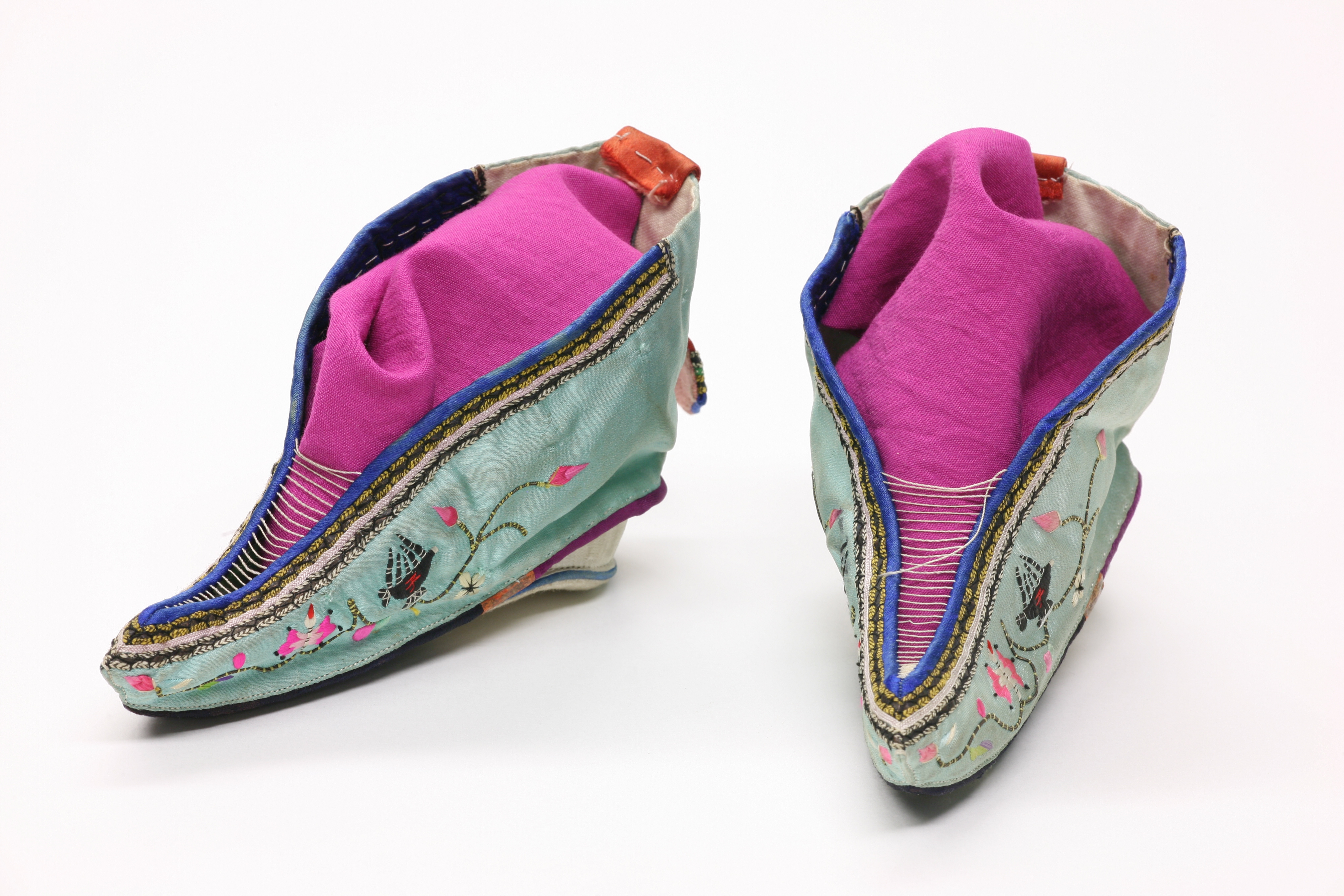 Foot Binding Shoes