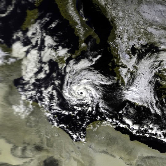 Mediterranean_Cyclone_16_jan_1995_1004Z.jpg