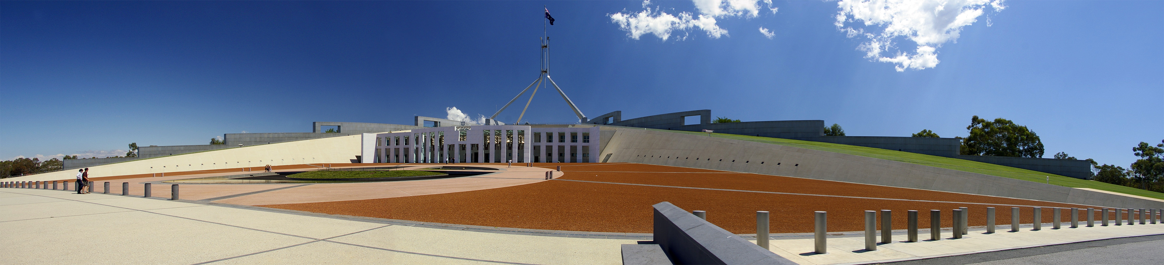 Parliament_House%2C_Canberra.jpg