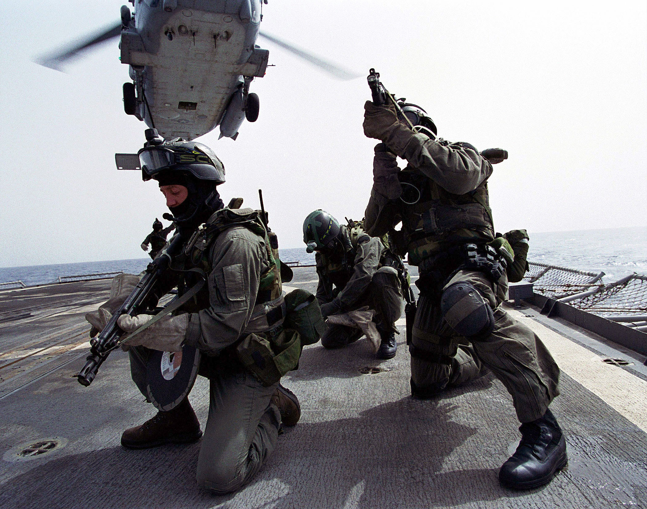 http://upload.wikimedia.org/wikipedia/commons/a/a3/SEAL_Team_Two_(Echo_Platoon).JPG