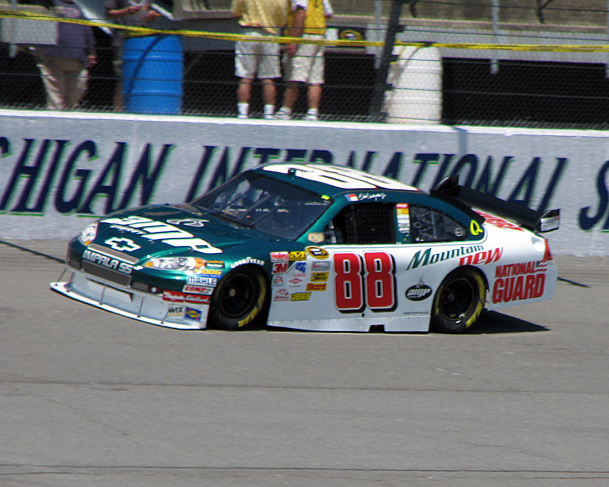 File:DALE EARNHARDT JR.jpg - Wikimedia Commons