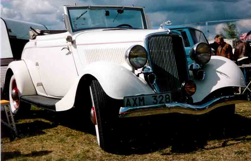 File1934 Ford Model 40 760 Cabriolet AXM328jpg