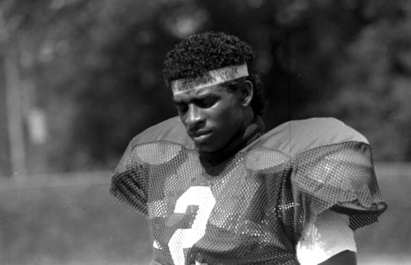 FSU_football_player_Deion_Sanders_Tallahassee,_Florida.jpg