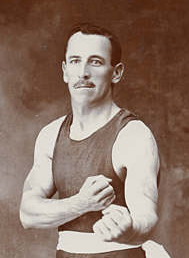 Johnny Basham 1914.png