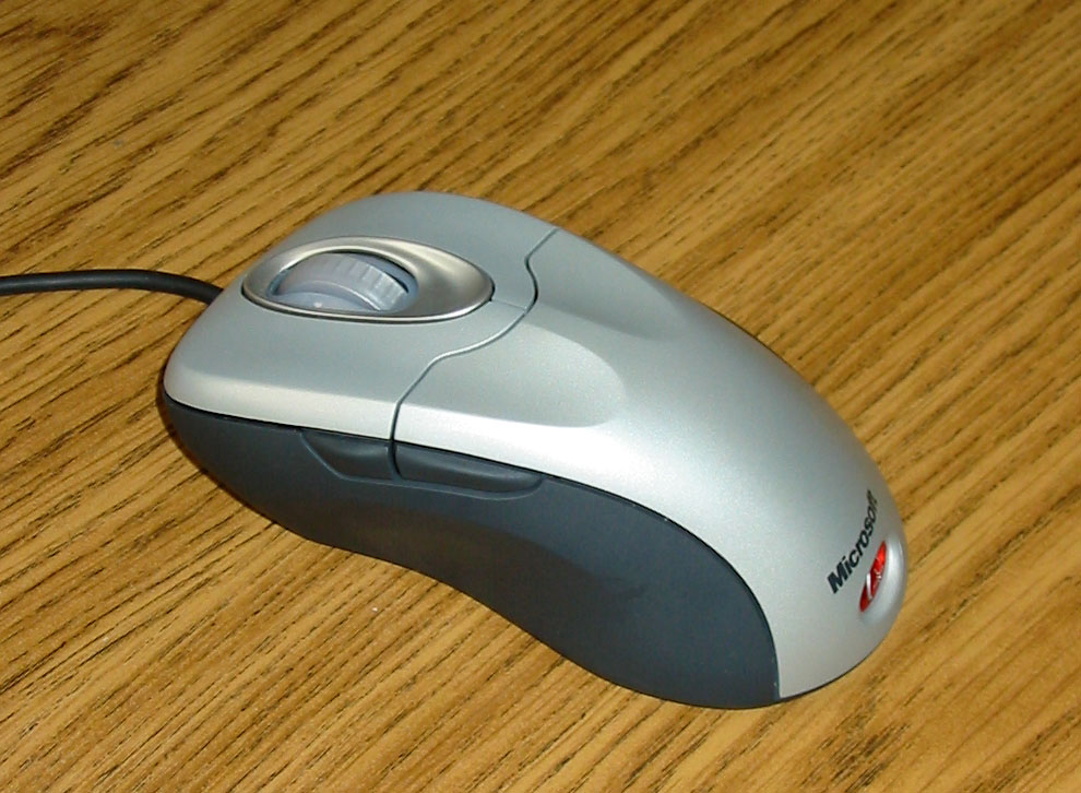 Microsoft_IntelliMouse_Explorer_40A.jpg