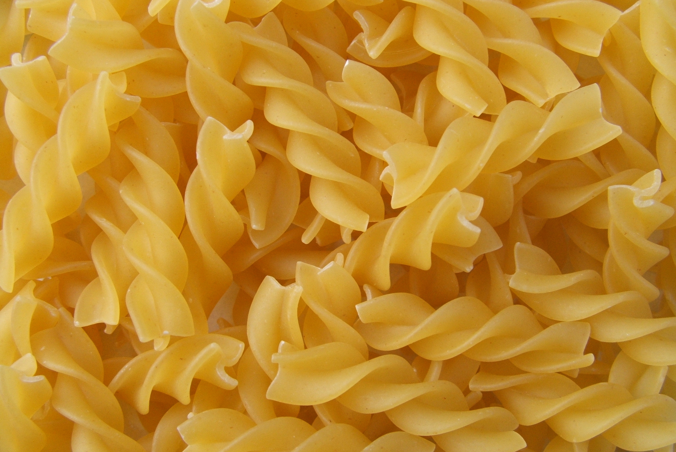 File:Fusilli pasta.jpg