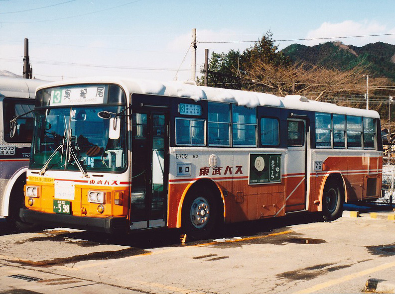 Tobu-bus-6732.jpg