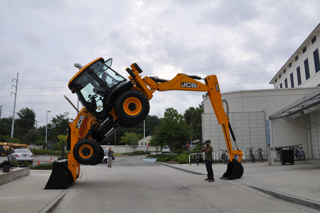 Backhoe Icon