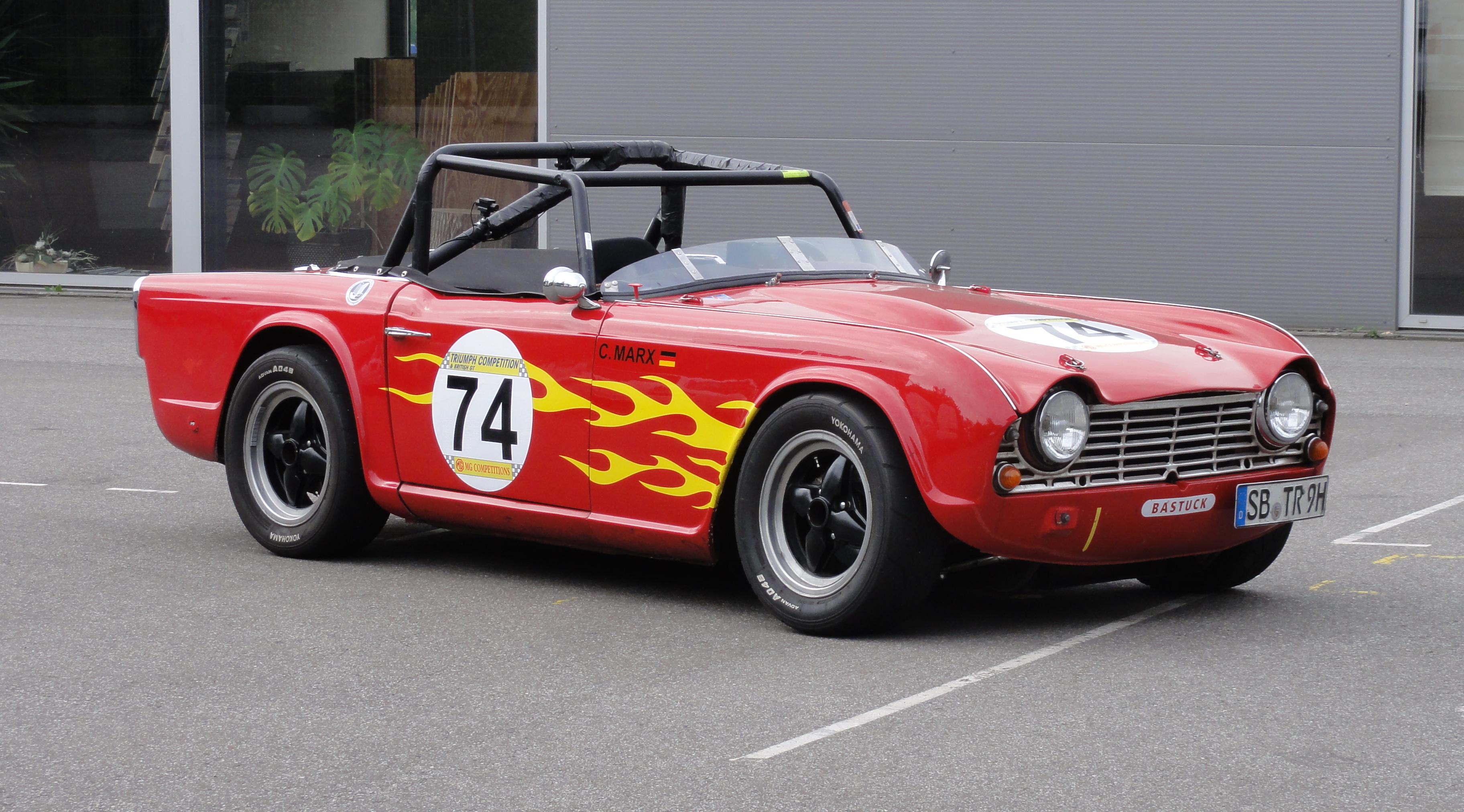 File:TR4 Race car.jp