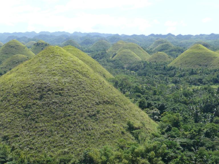 Bohol-chocolate-hills