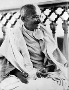 Amazing Historical Photo of Mahatma Gandhi in 1931 