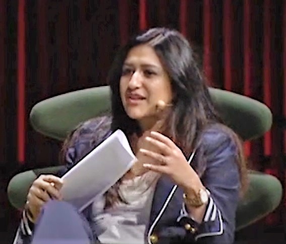 File:Monita Rajpal at the Copenhagen Fashion Summit, three quarters view.jpg