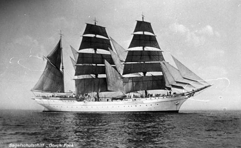 File:Bundesarchiv DVM 10 Bild-23-63-03, Segelschulschiff "Gorch Fock".jpg