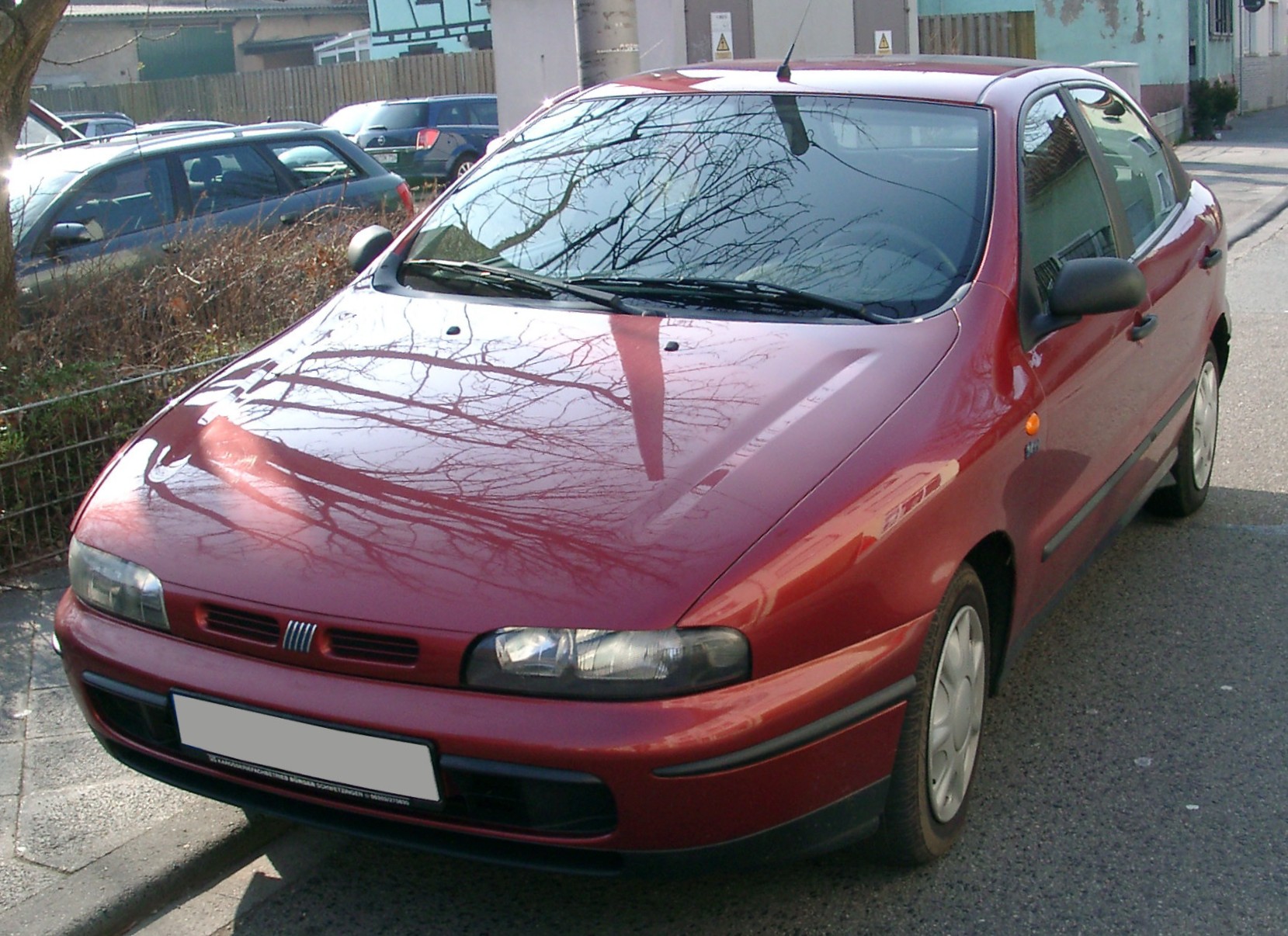 Fiat_Brava_1996_Front.jpg