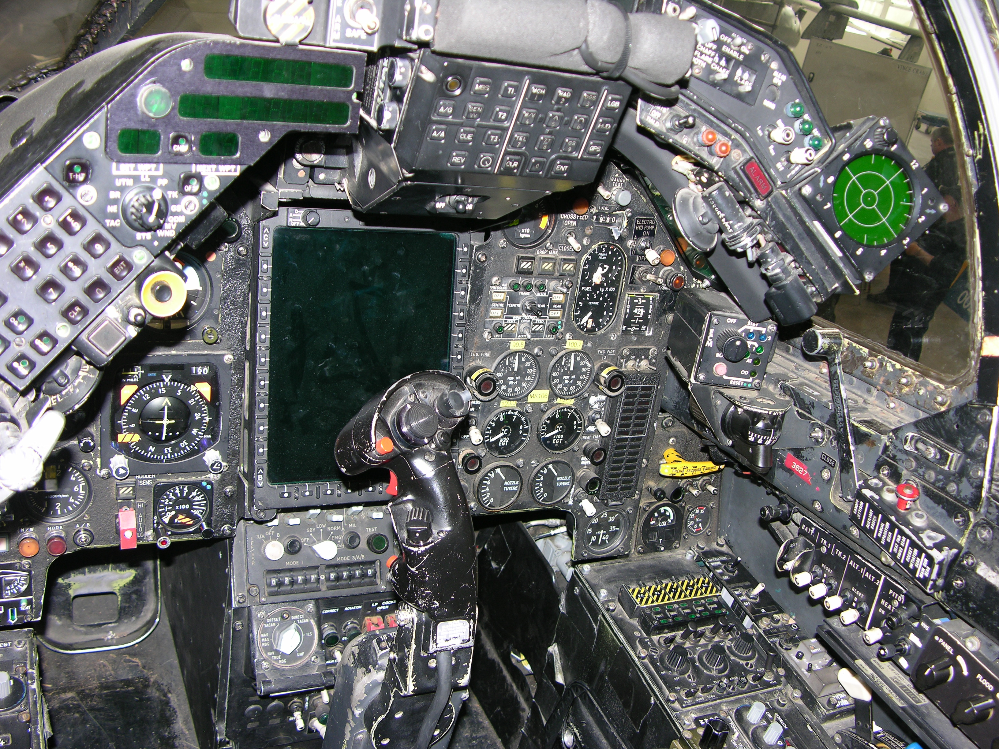 http://upload.wikimedia.org/wikipedia/commons/a/af/Cockpit_of_Jaguar_GR.3A.jpg