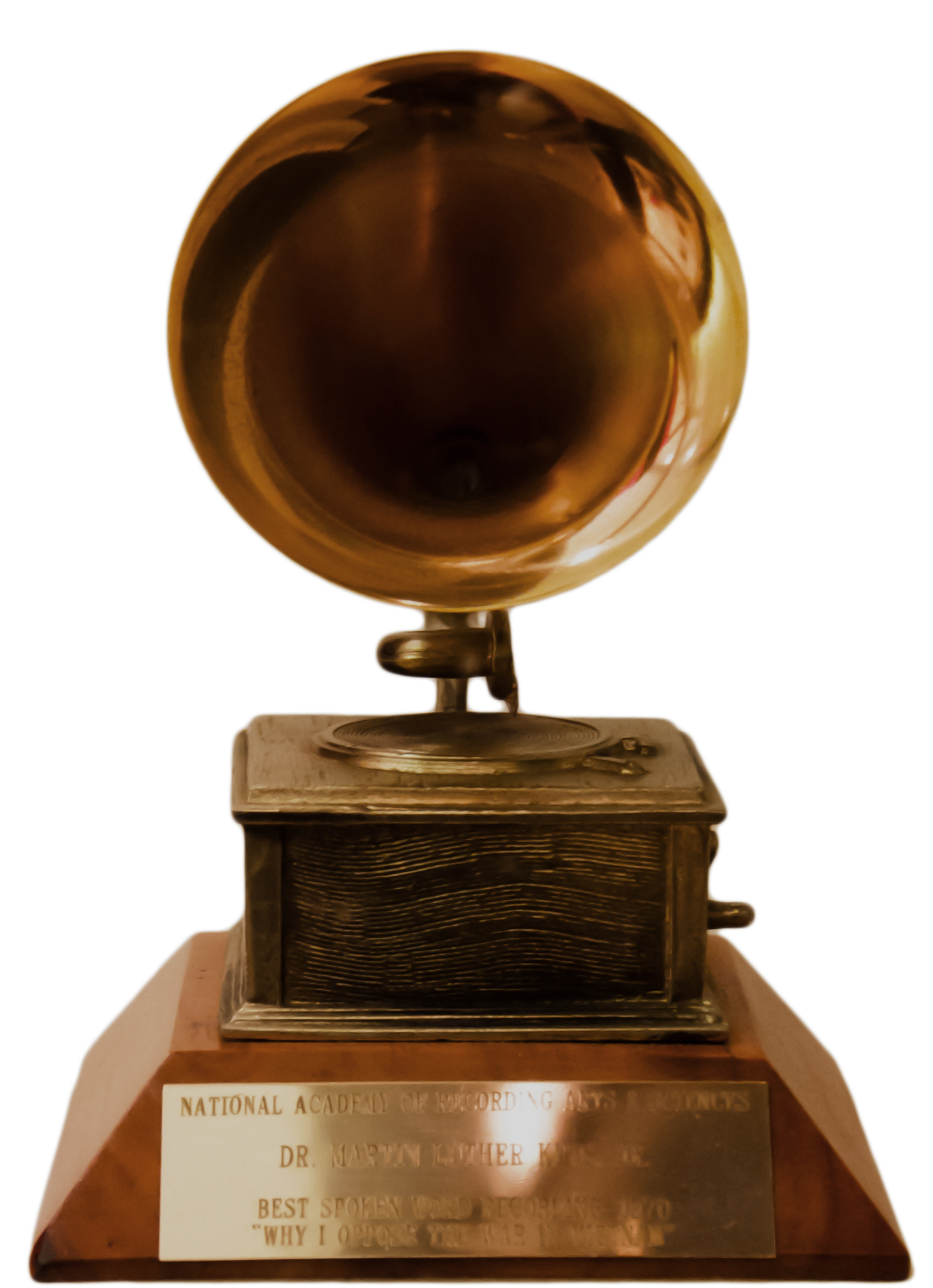 http://upload.wikimedia.org/wikipedia/commons/a/af/Grammy_Award_of_Dr._Martin_Luther_King,_Jr..jpg
