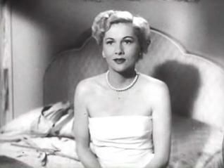 http://upload.wikimedia.org/wikipedia/commons/b/b0/Joan_Fontaine_in_Born_To_Be_Bad_trailer.JPG