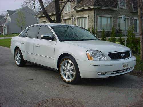 File:Ford Five Hundred SEL.