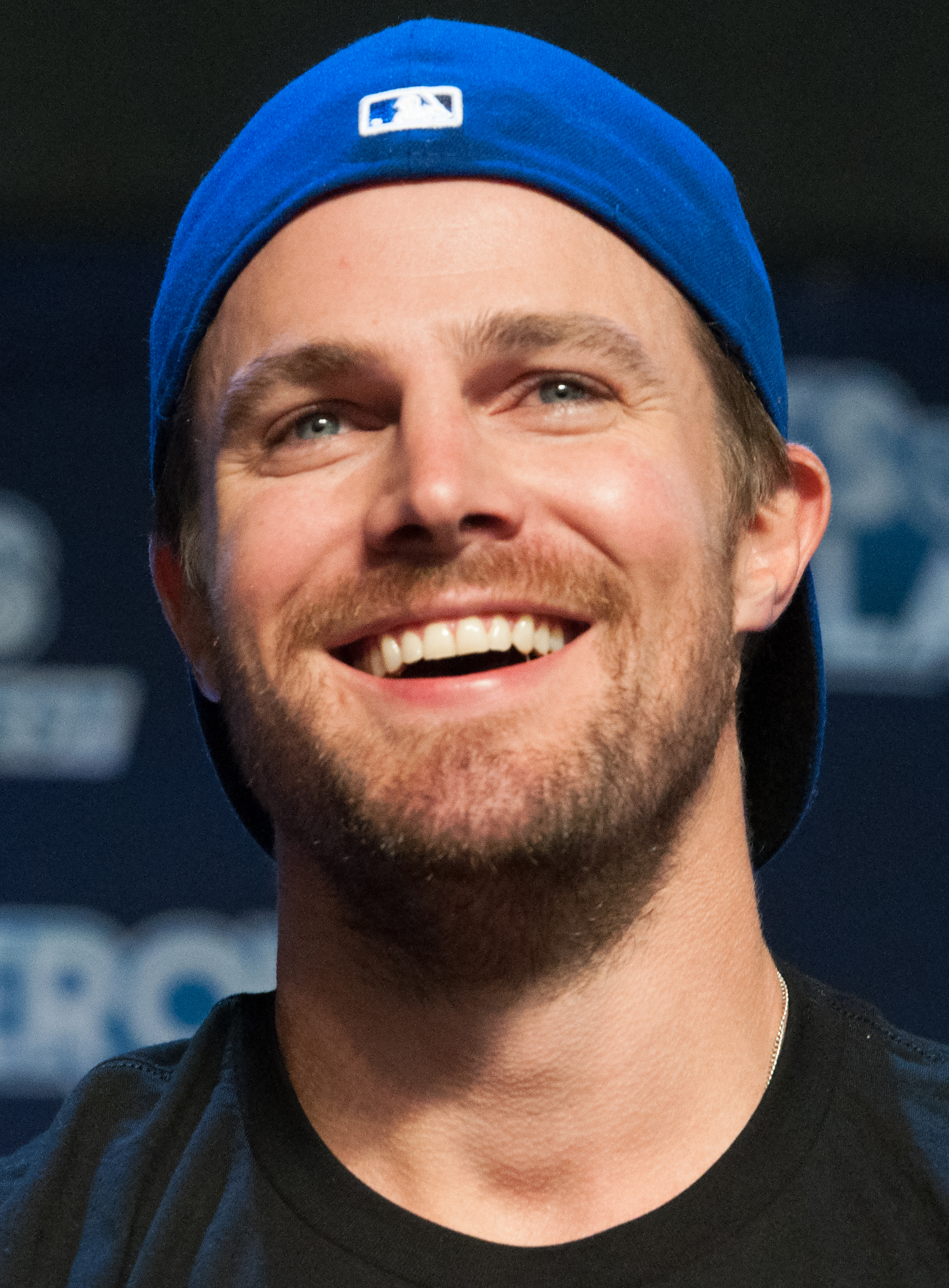 The 42-year old son of father (?) and mother(?) Stephen Amell in 2024 photo. Stephen Amell earned a  million dollar salary - leaving the net worth at 2,5 million in 2024