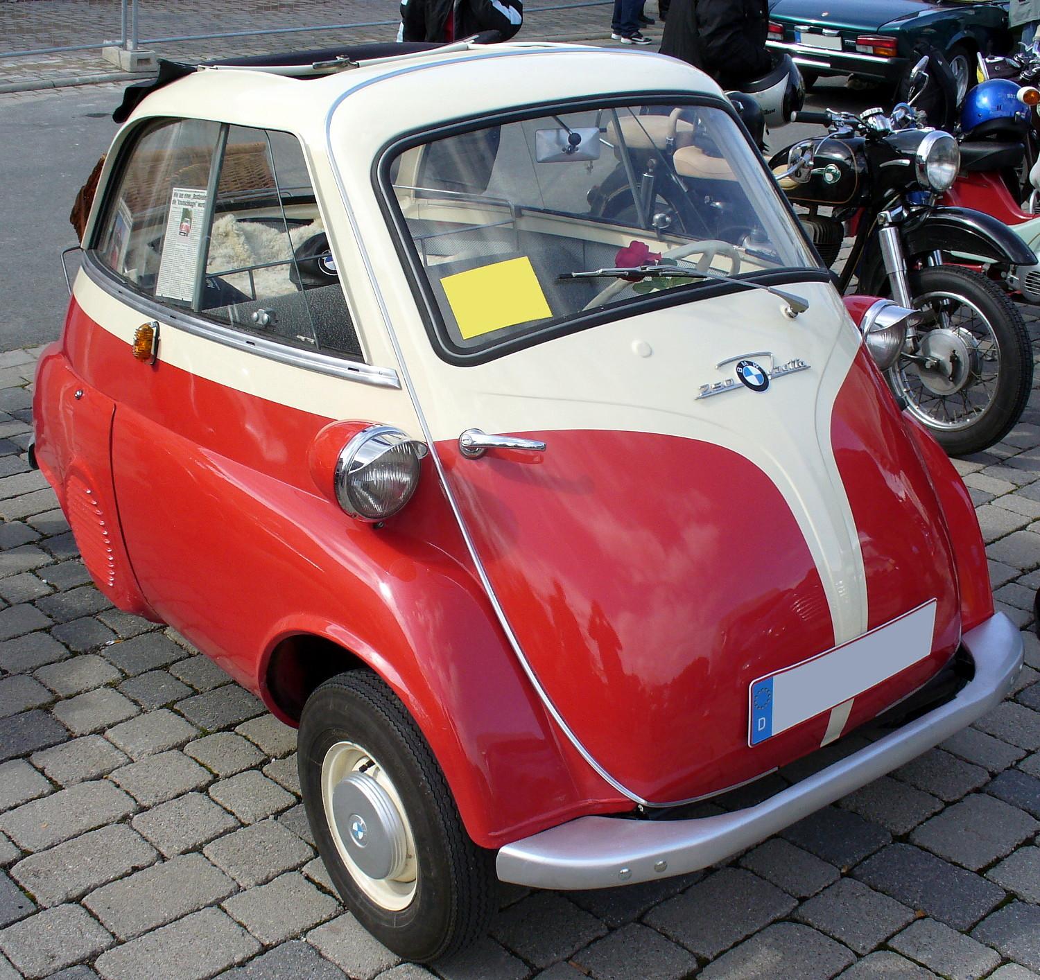 BMW_250_Isetta.JPG