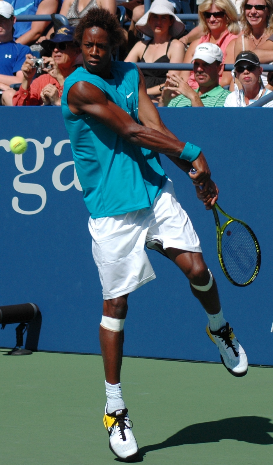 gael monfils 2009. Файл:Gaël Monfils at the 2009