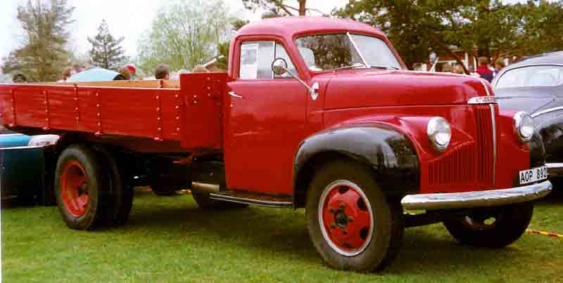 FileStudebaker M16 52A Truck 1948jpg No higher resolution available