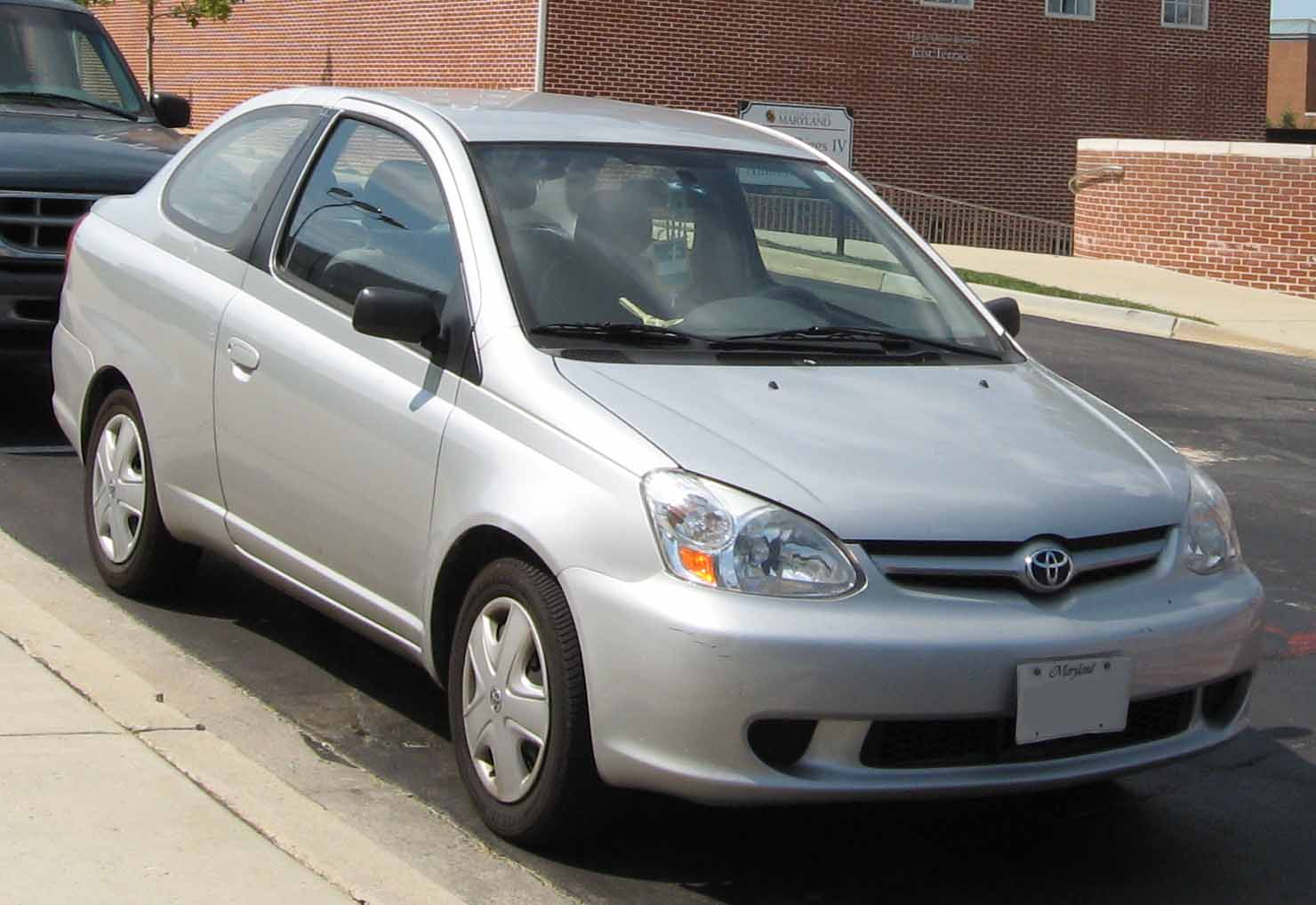 2003 toyota echo