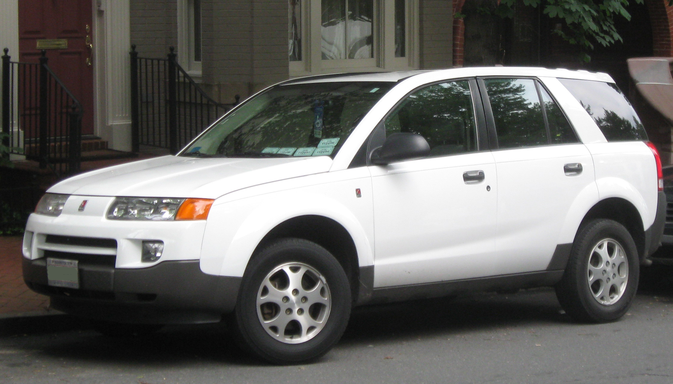 File:02-05 Saturn VUE.jpg - Wikipedia, the free encyclopedia