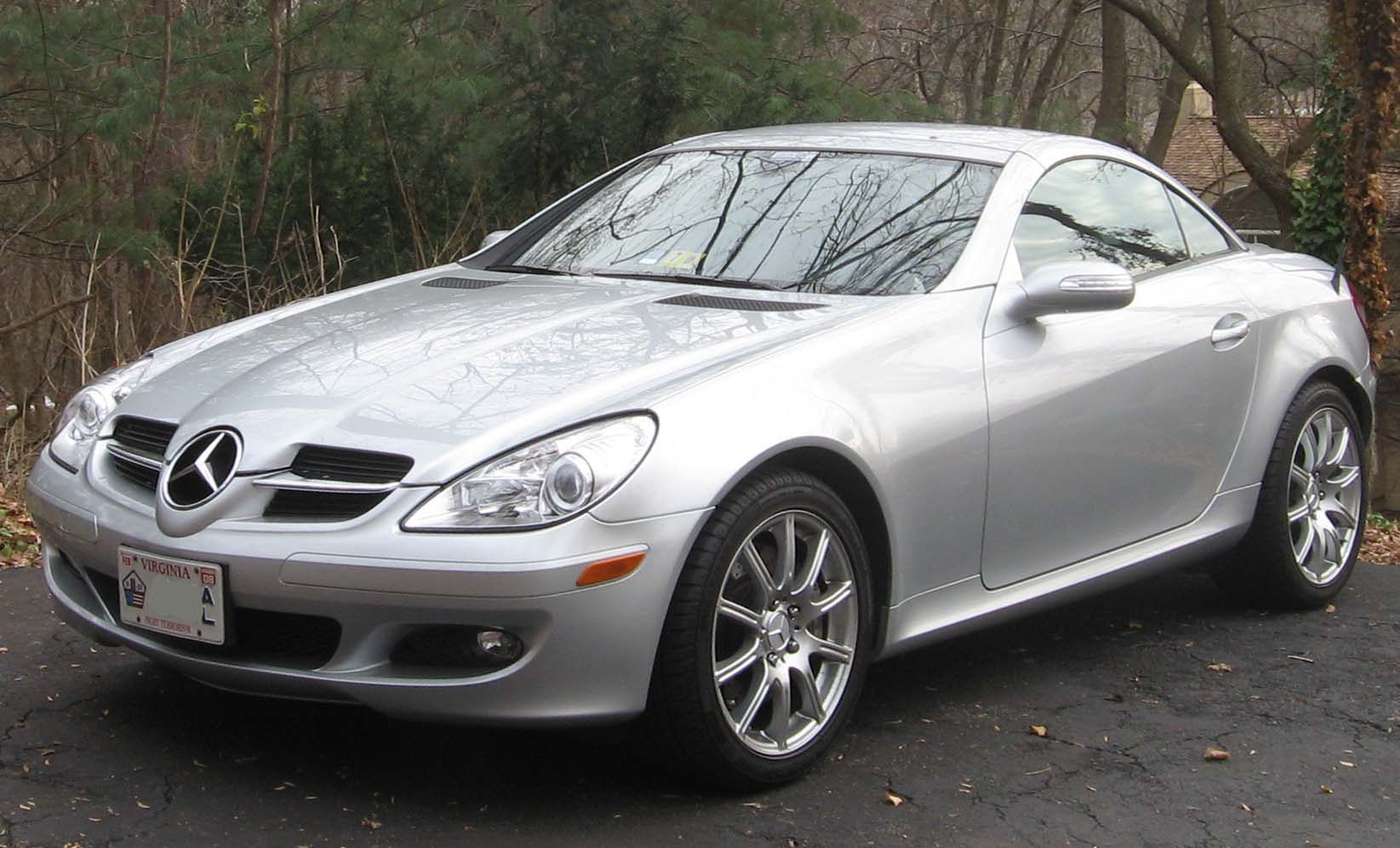 File:Mercedes-Benz SLK R171.jpg - Wikipedia