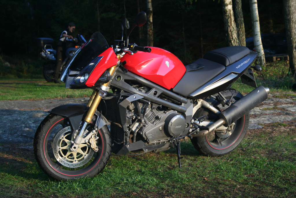 Mz 1000Sf