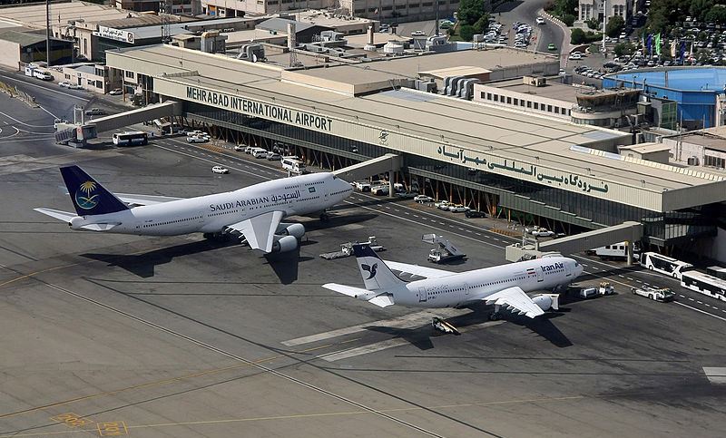 Parked_Airliners_in_Mehrabad_International_Airport.jpg