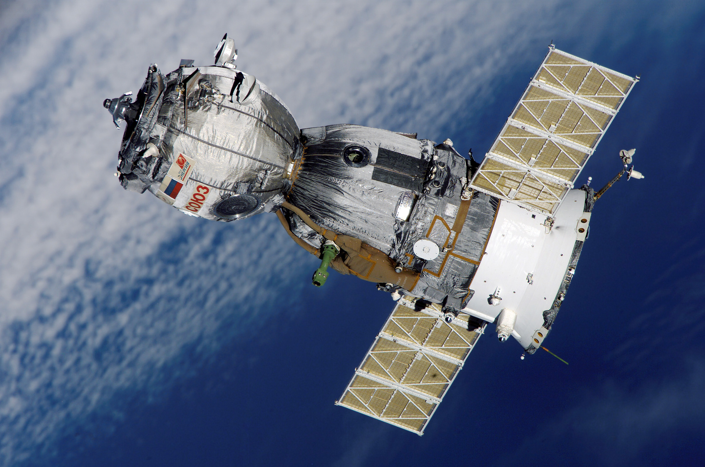 File:Soyuz TMA-7 spacecraft2edit1.jpg - Wikipedia, the free encyclopedia