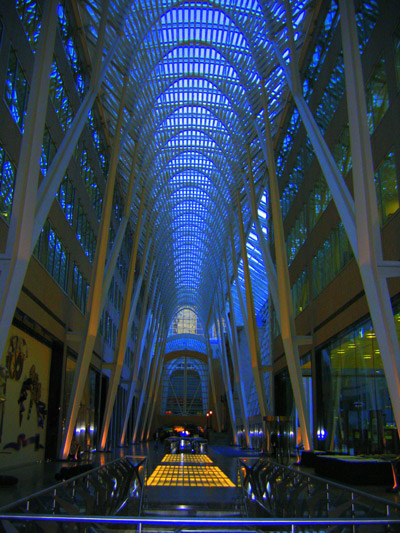Toronto_BCE_Place_early_evening.jpg