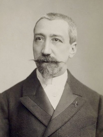 http://upload.wikimedia.org/wikipedia/commons/c/c1/Anatole_France_young_years.jpg