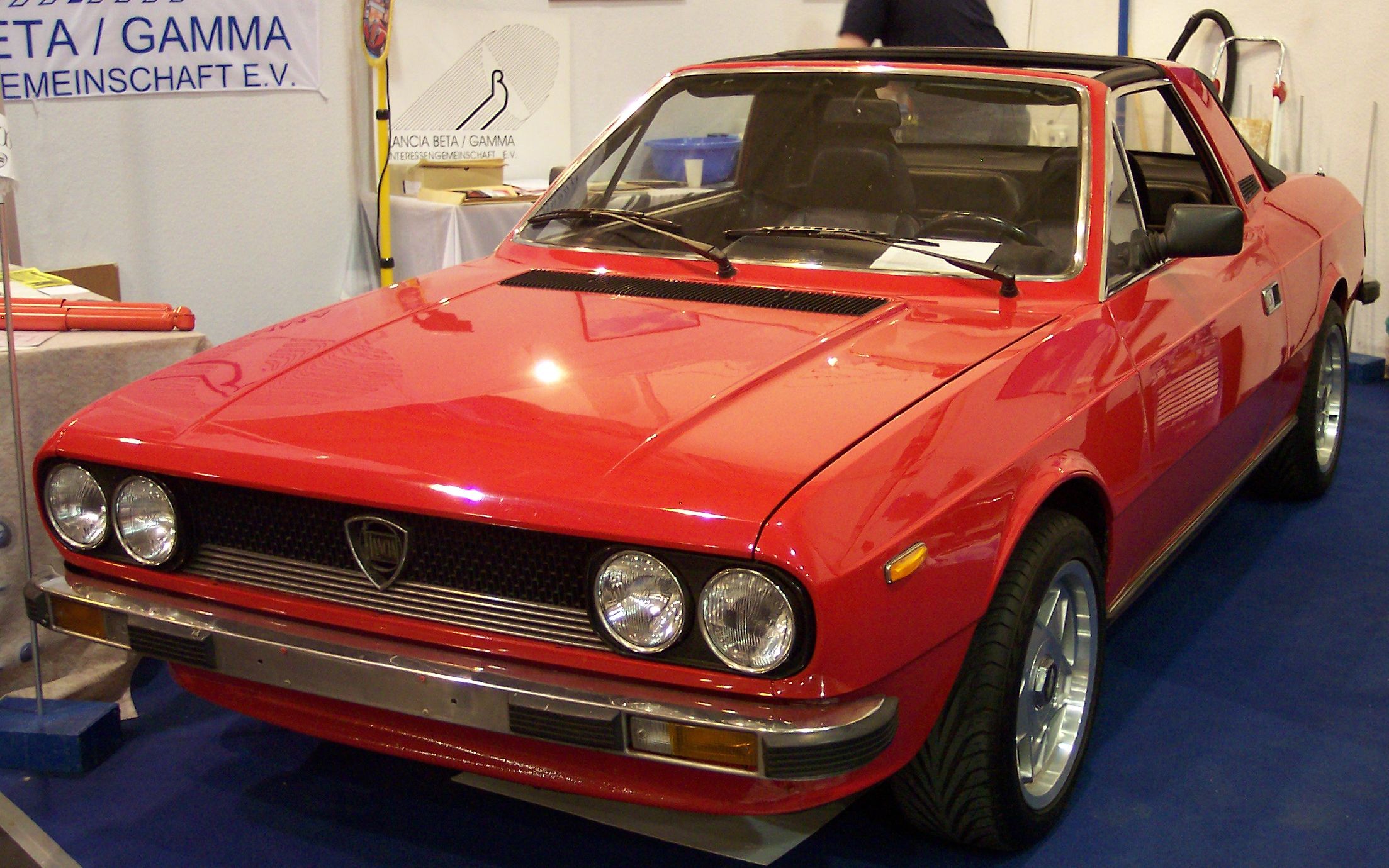 lancia red