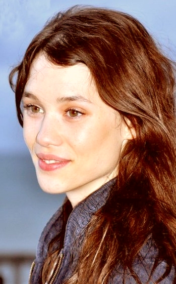  was hot I found the girl who played the mermaid strid Berg sFrisbey 