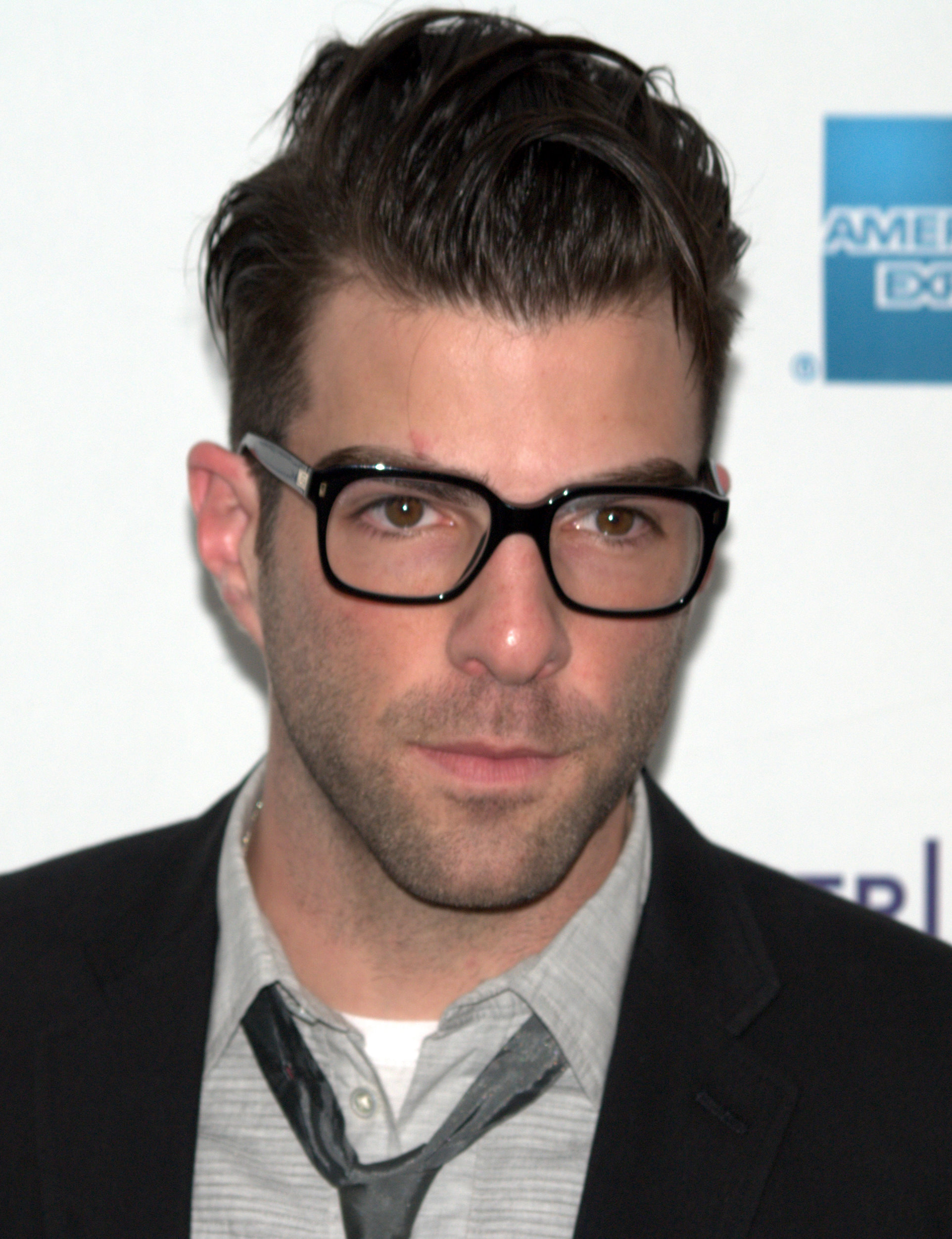 Zachary Quinto hair, hairstyles and haircuts guide with 